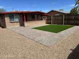 featured image of 333 E Lee St
