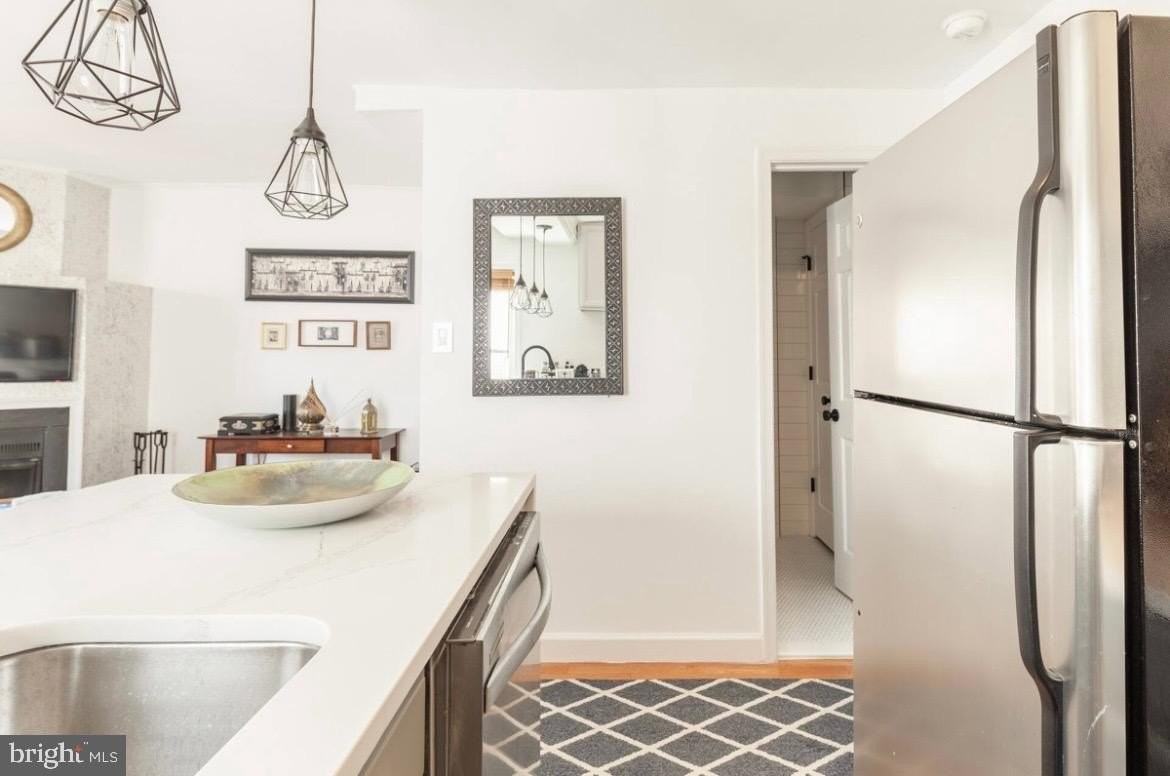 2119 N St Nw #4 - Photo 4 of 25
