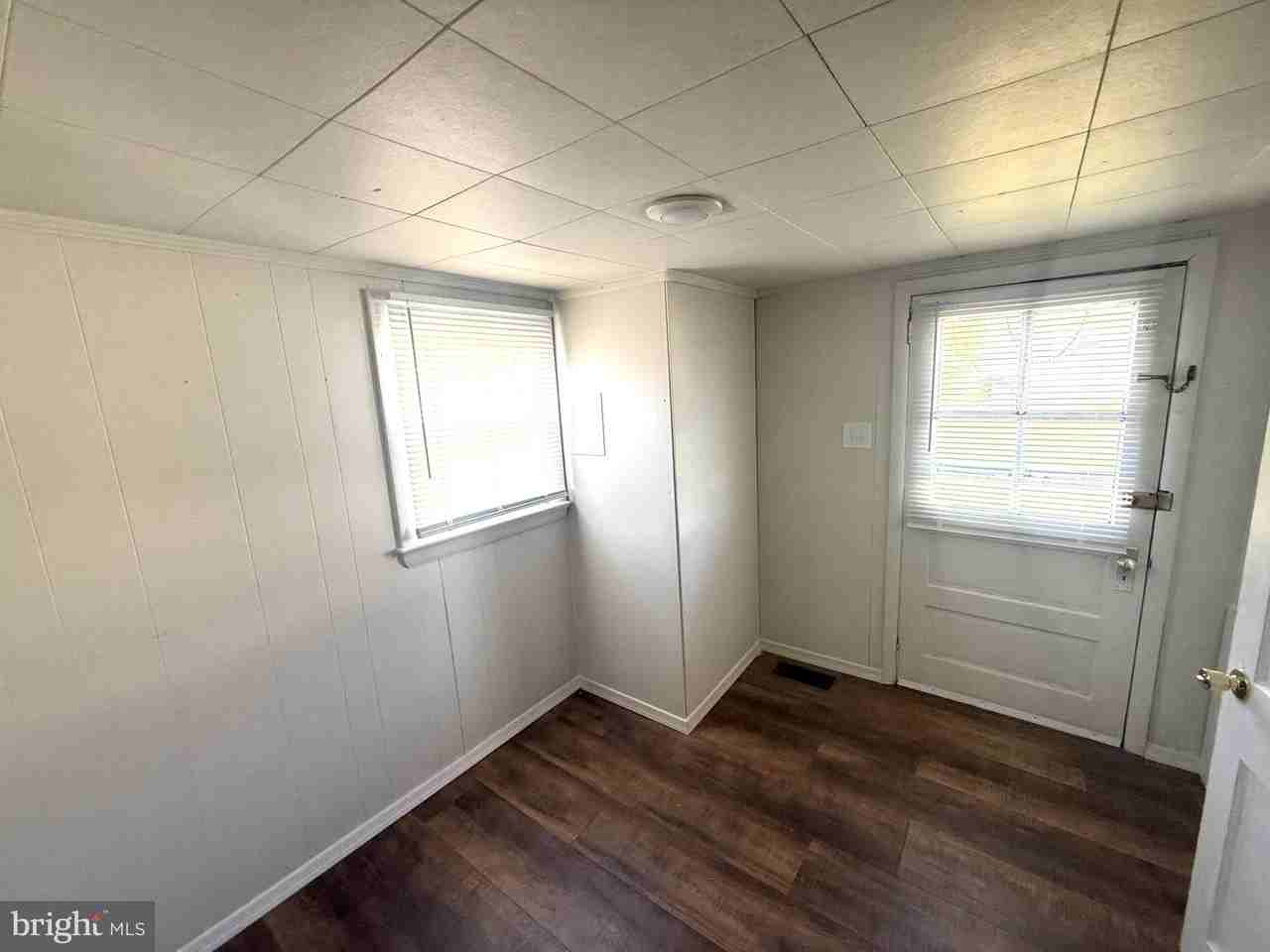263 Willow Tree Cir - Photo 5 of 9