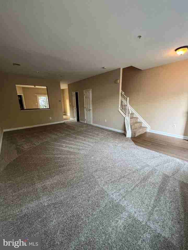 8646 Willow Leaf Ln - Photo 2 of 30