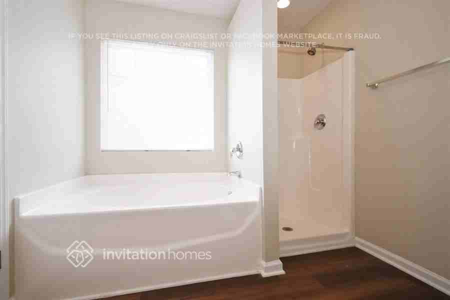 608 Big Twig Ln - Photo 3 of 41