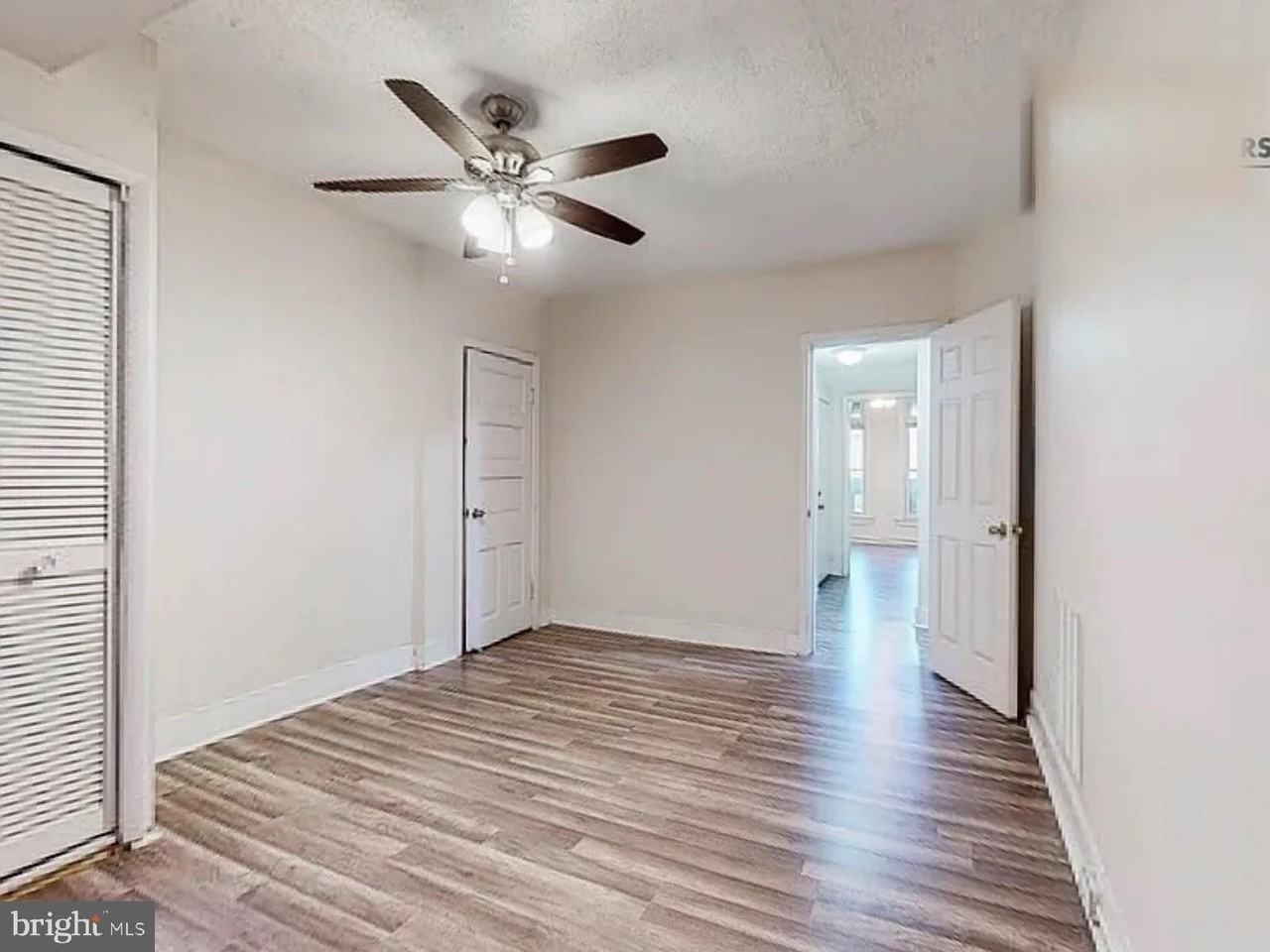 748 Reservoir St #3 - Photo 5 of 11