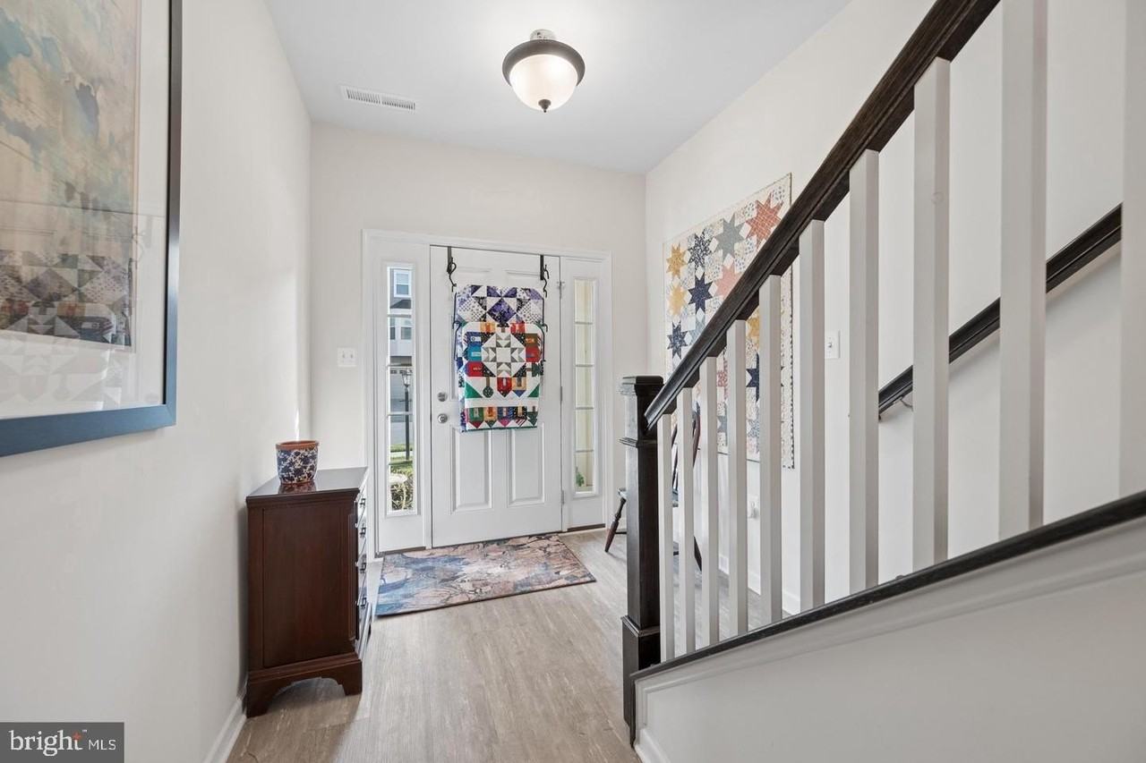 8463 Randell Ridge Rd - Photo 3 of 50