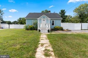 featured image of 7523 Webster Ln