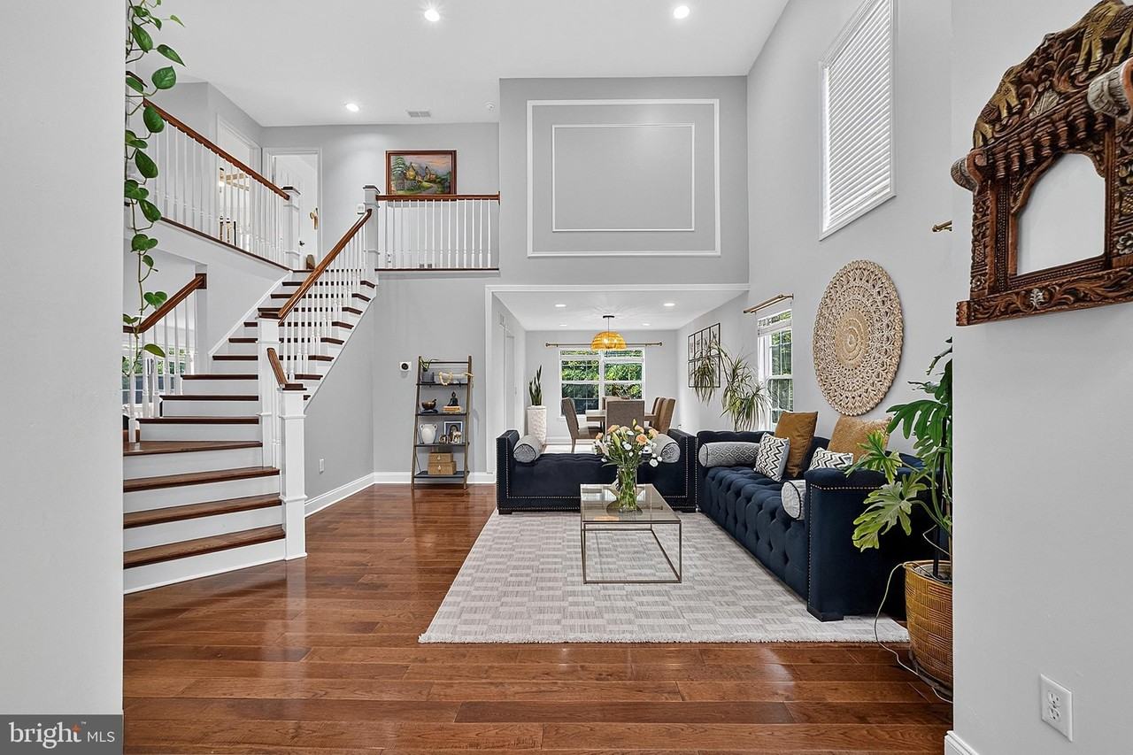 20 Vaccaro Rd - Photo 7 of 34
