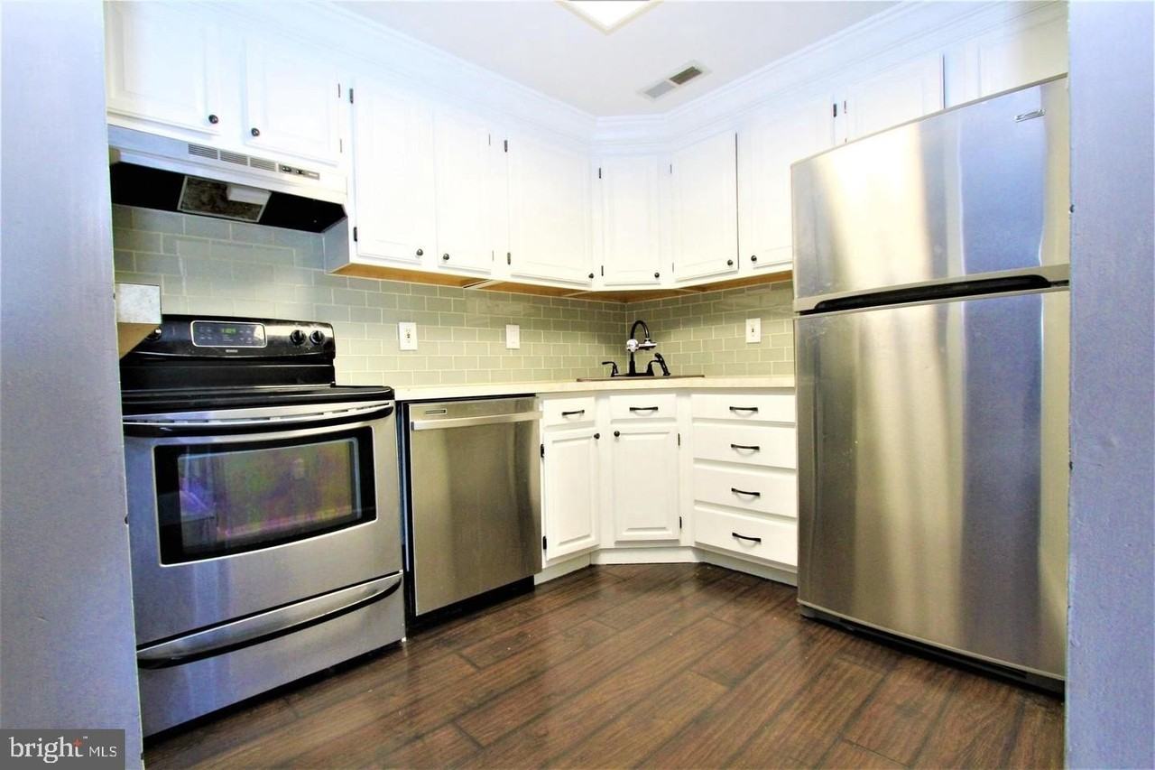 604 Ravens Crest Dr - Photo 5 of 31