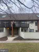 featured image of 640 Geneva Dr #12