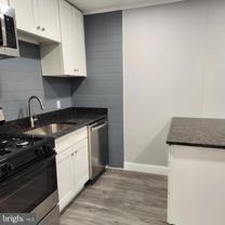 400 Main St #12 - Photo 1 of 1
