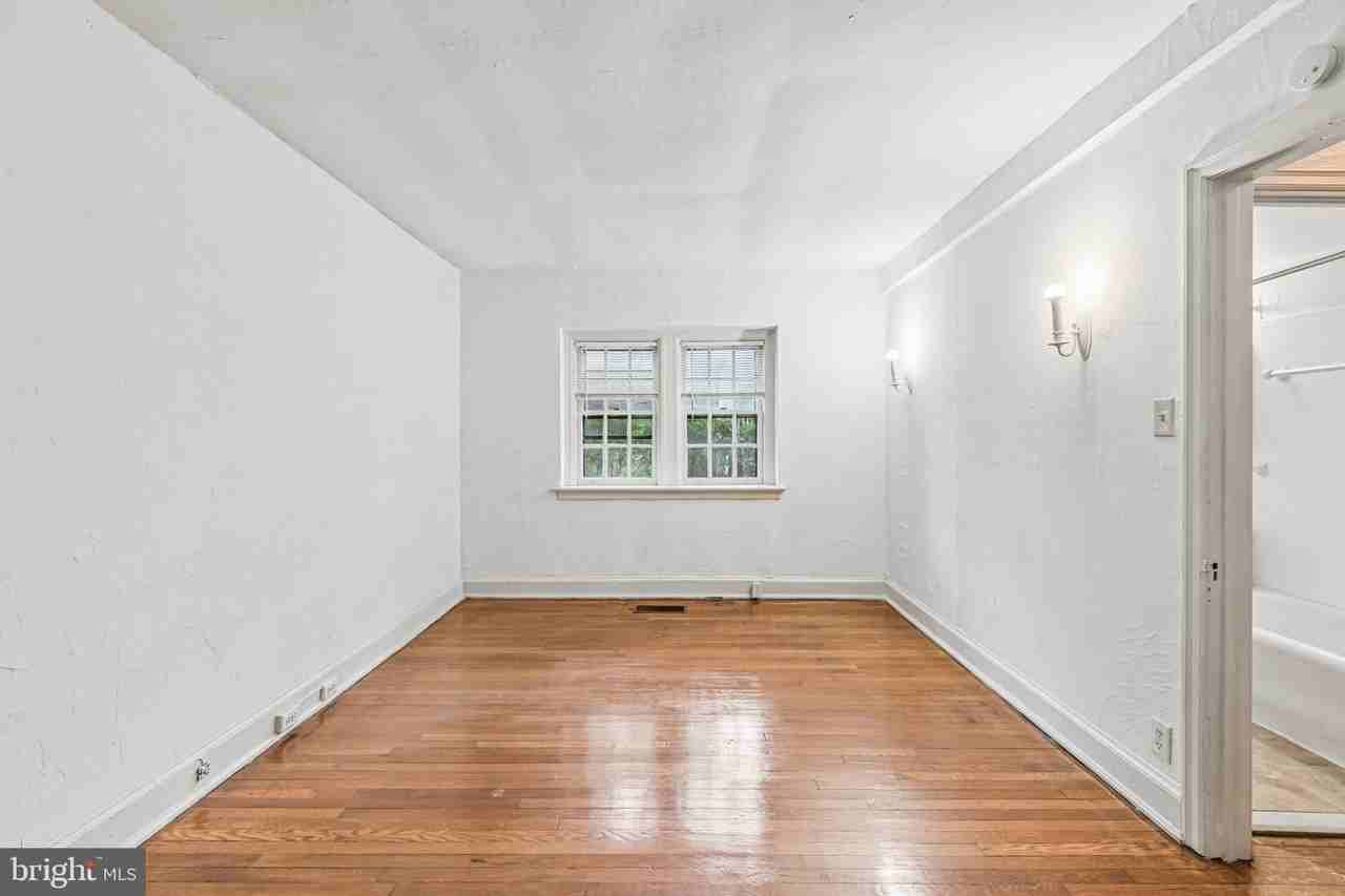126 Argyle Rd #C2 - Photo 7 of 44
