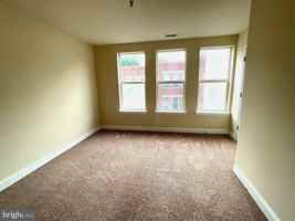 featured image of 1934 N Gratz St #B