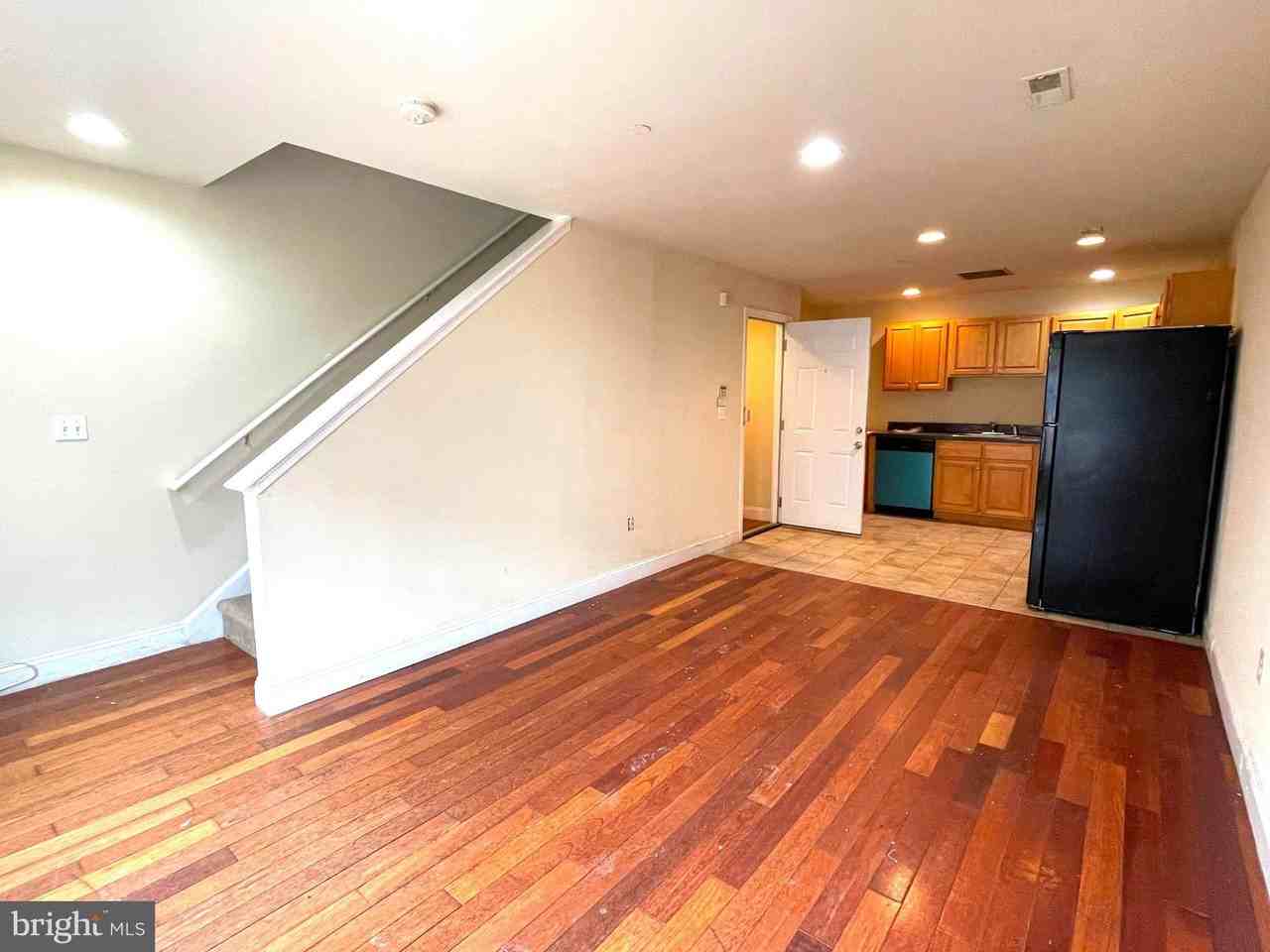 1934 N Gratz St #B - Photo 5 of 13