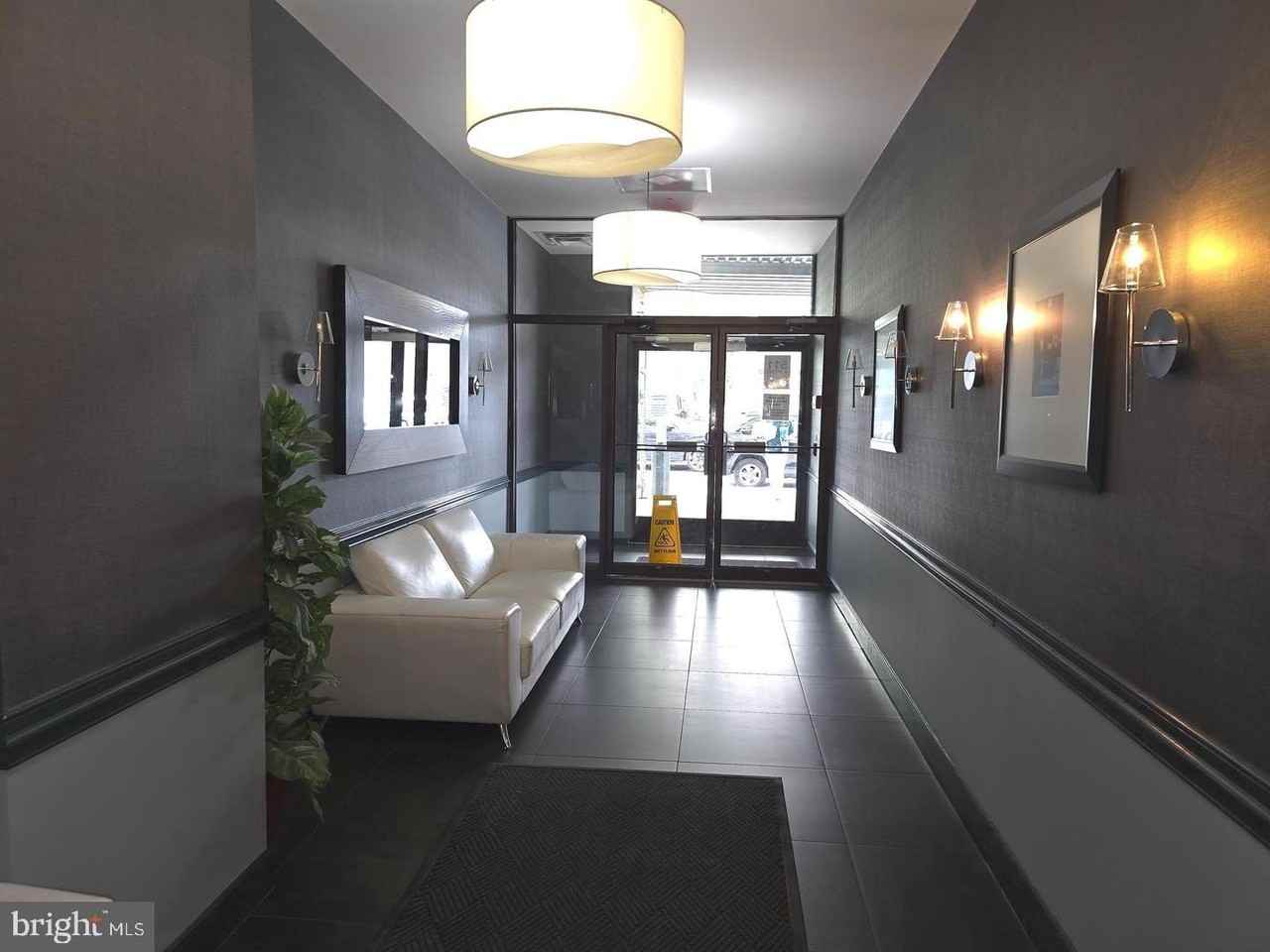 51119 N Broad St #1004 - Photo 7 of 21