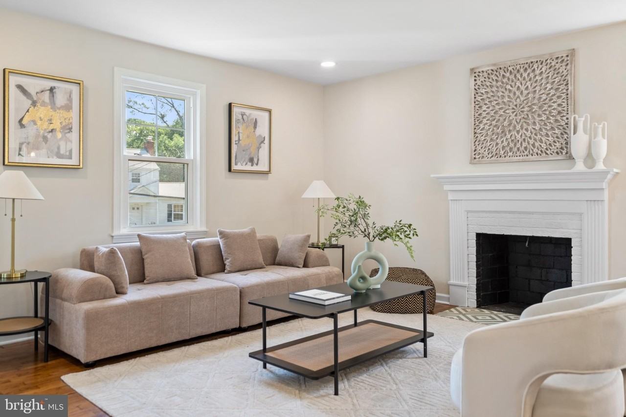 2108 S Dinwiddie St #A - Photo 3 of 30