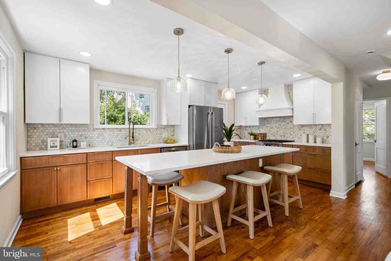 2108 S Dinwiddie St #A - Photo 6 of 30