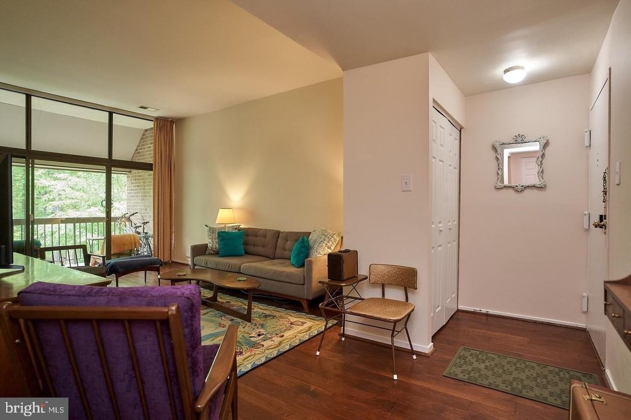 1650 Parkcrest Cir #300 - Photo 4 of 19