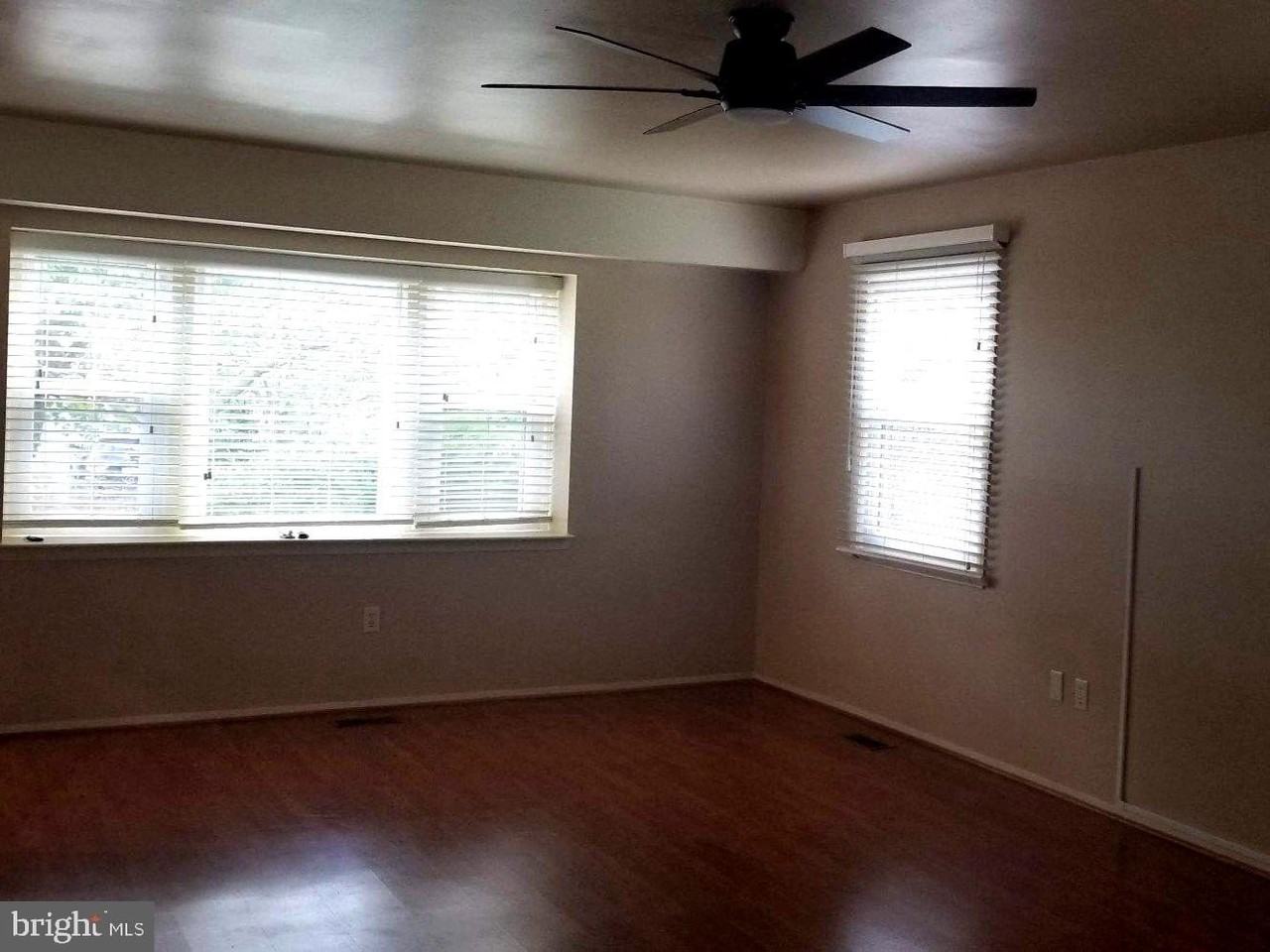 12815 Point Pleasant Dr - Photo 3 of 23