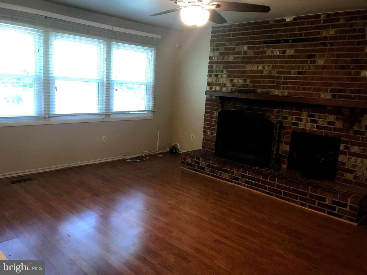 12815 Point Pleasant Dr - Photo 7 of 23