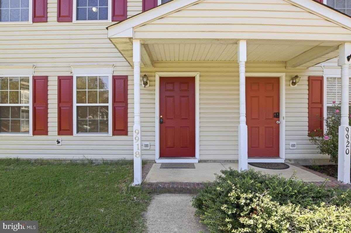9918 Matti Hill Ct - Photo 3 of 31