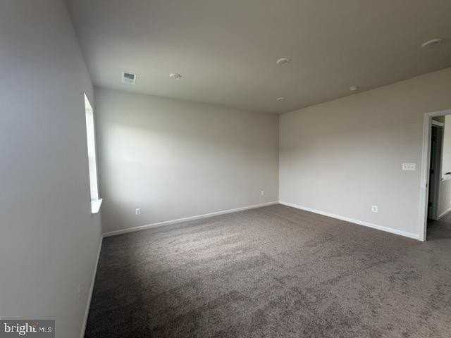 44 Forest Grove Ave - Photo 6 of 9