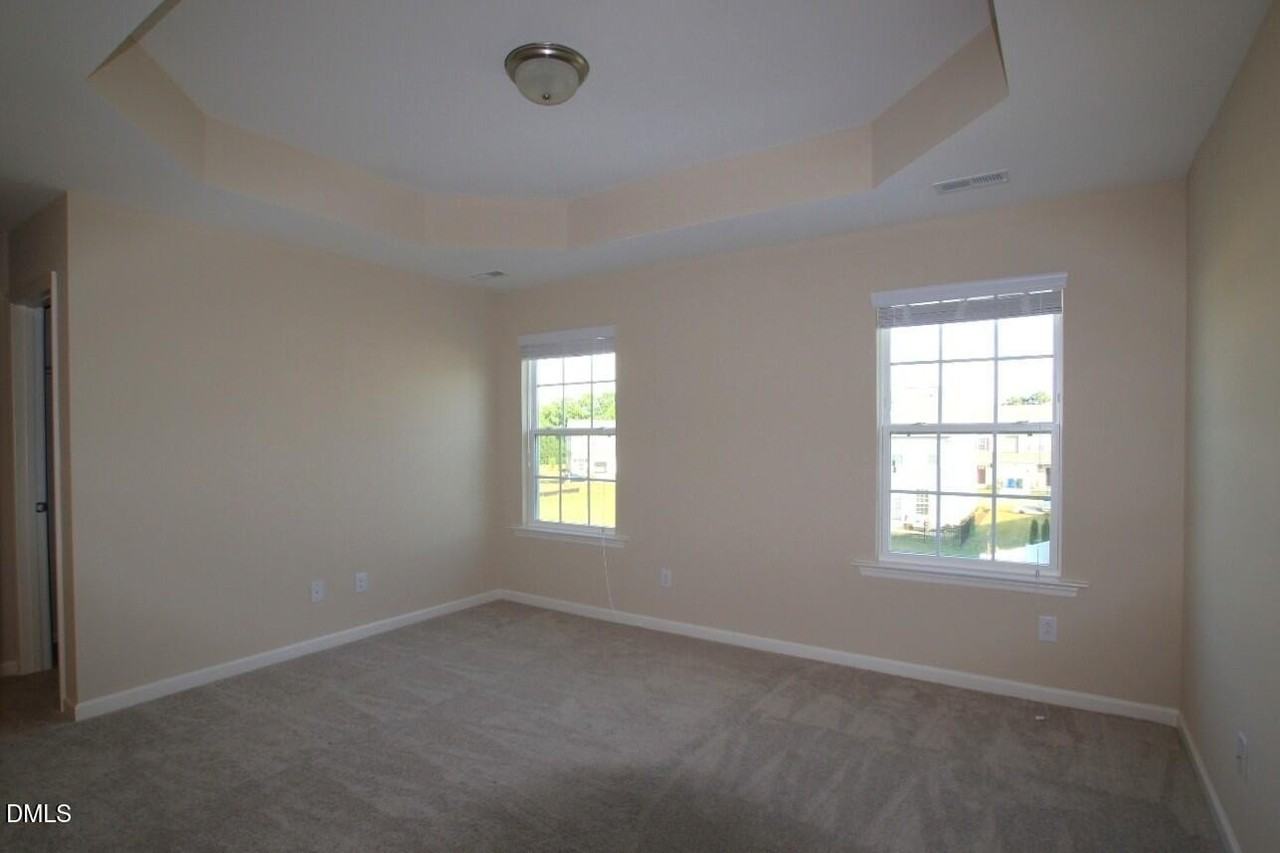 947 Consortium Dr - Photo 5 of 16