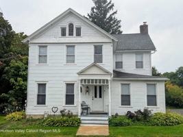 featured image of 14 Anthony St #1stFL