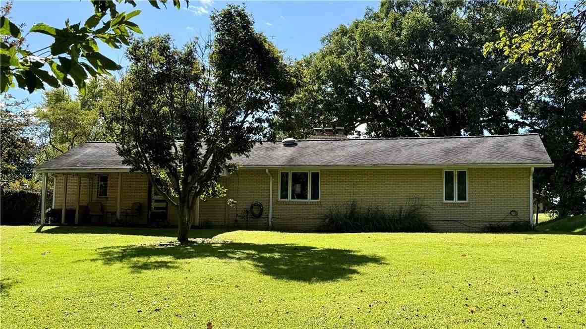 1053 Butler Rd - Photo 4 of 29