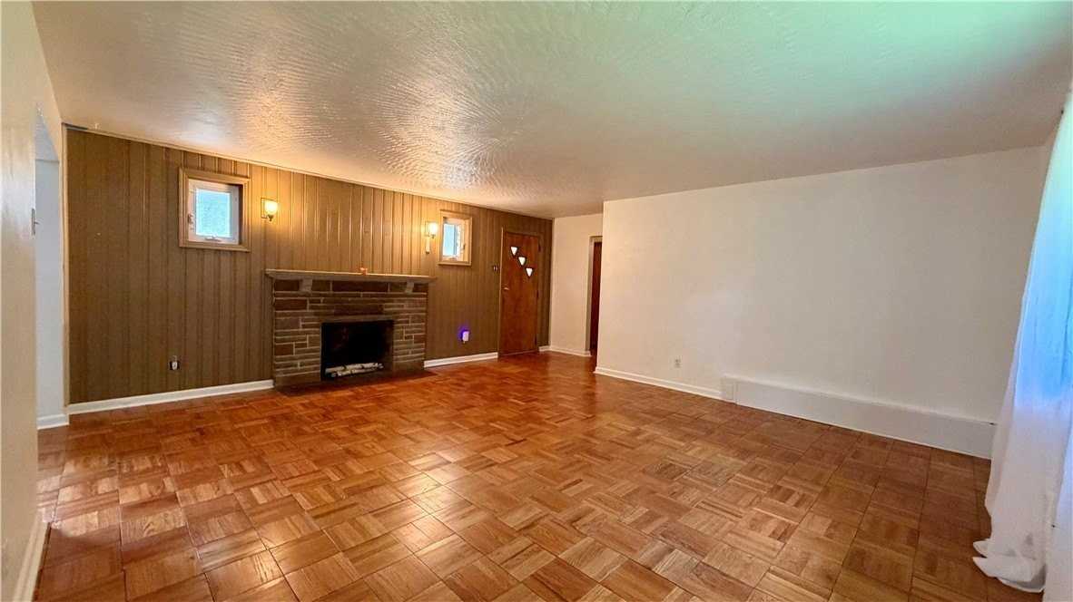 1053 Butler Rd - Photo 6 of 29