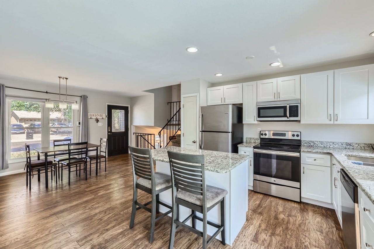 2632 Prescott Cir W #1 - Photo 4 of 11