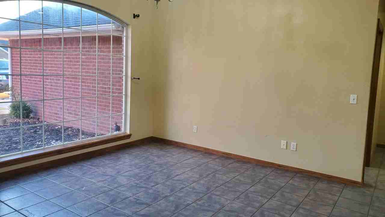 4208 Stonewall Ct #1 - Photo 5 of 46