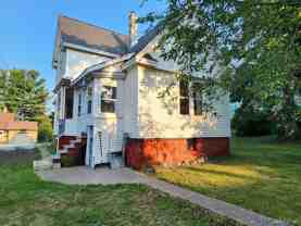 1115 Summit St - Photo 1 of 1