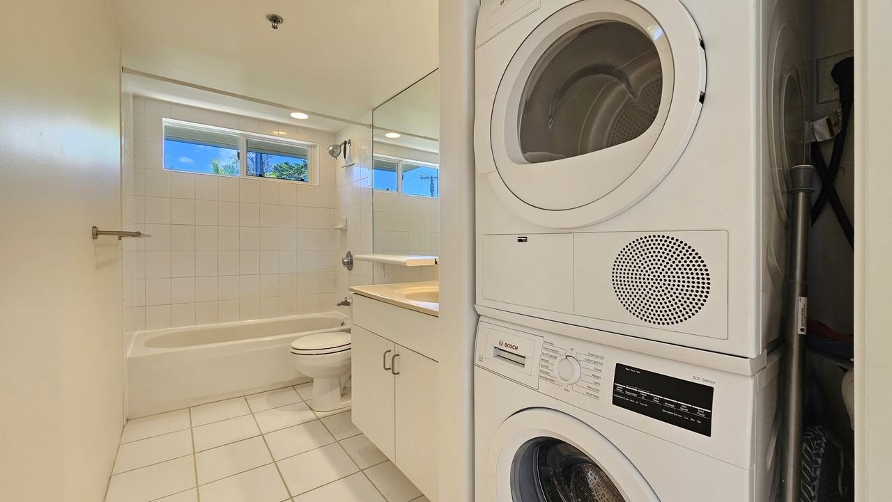 949 Prospect St #311 - Photo 5 of 26
