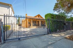 featured image of 4927 Lexington Ave
