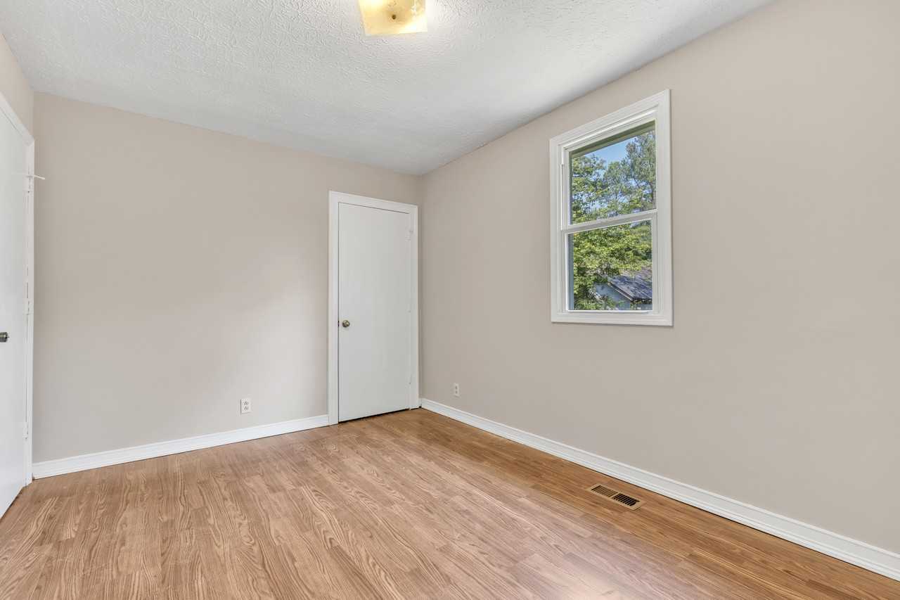 844 Circle Dr #844 - Photo 7 of 17