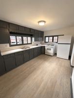 featured image of 703 W Clinton St #1