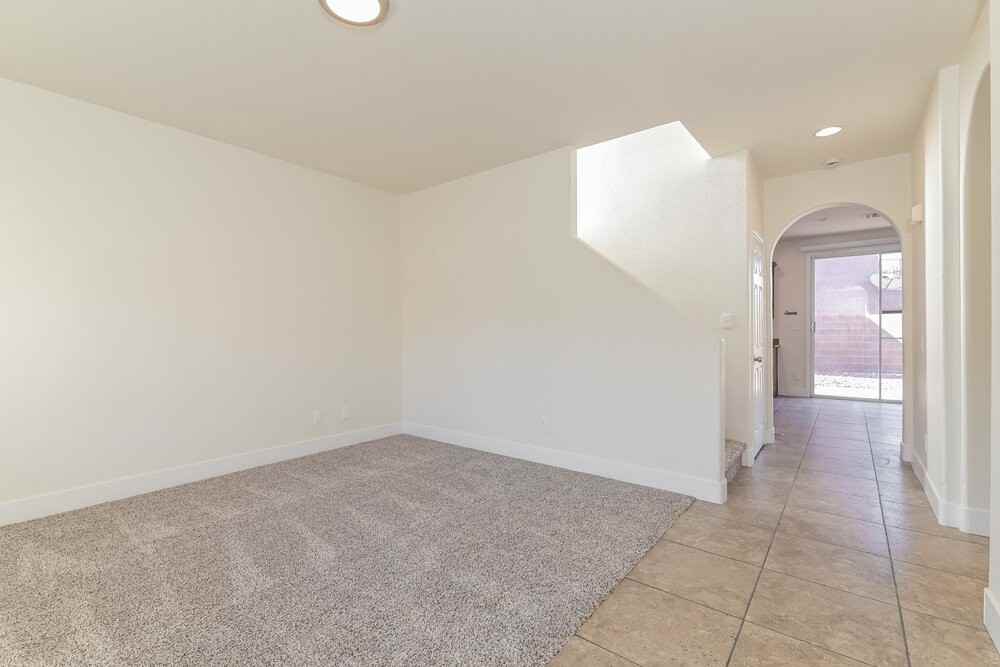 992 White Glacier Ave - Photo 6 of 17