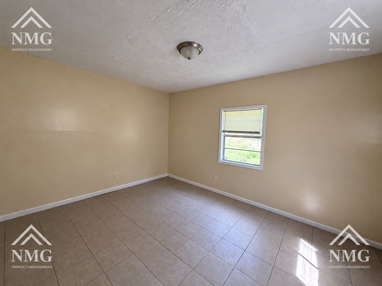 3511 Sykes Park Dr #1 - Photo 5 of 10