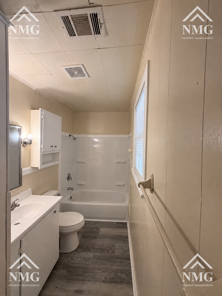 3511 Sykes Park Dr #1 - Photo 6 of 10