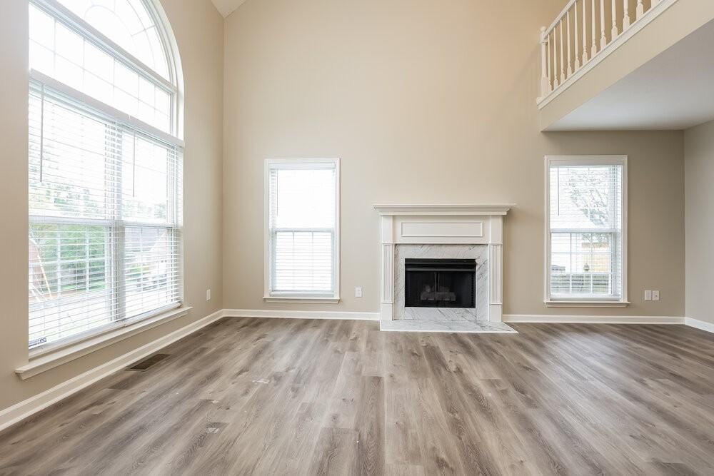3904 Waterford Way - Photo 4 of 17