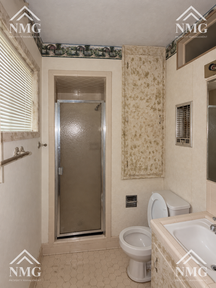 3153 Ponderosa Dr #1 - Photo 4 of 16
