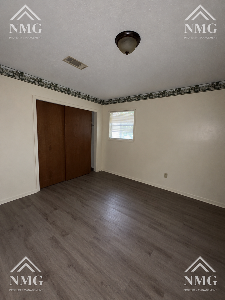 3153 Ponderosa Dr #1 - Photo 6 of 16