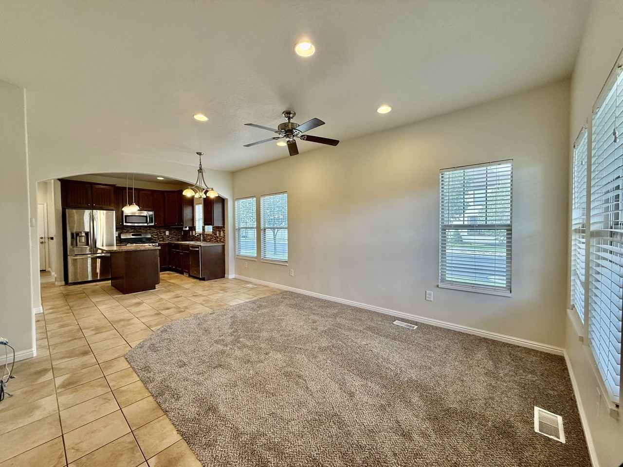 10753 S Topview Rd #1 - Photo 5 of 31