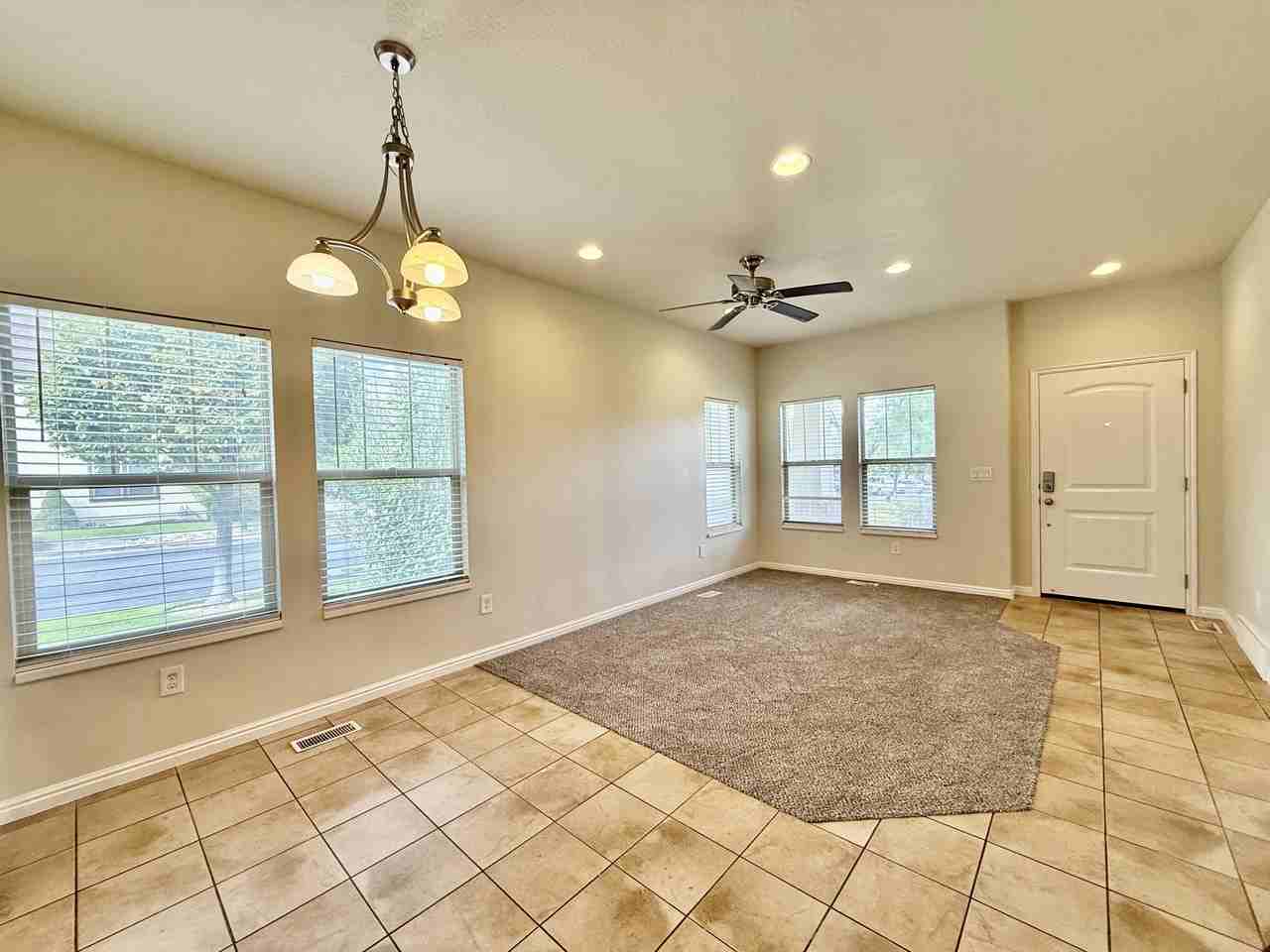 10753 S Topview Rd #1 - Photo 7 of 31