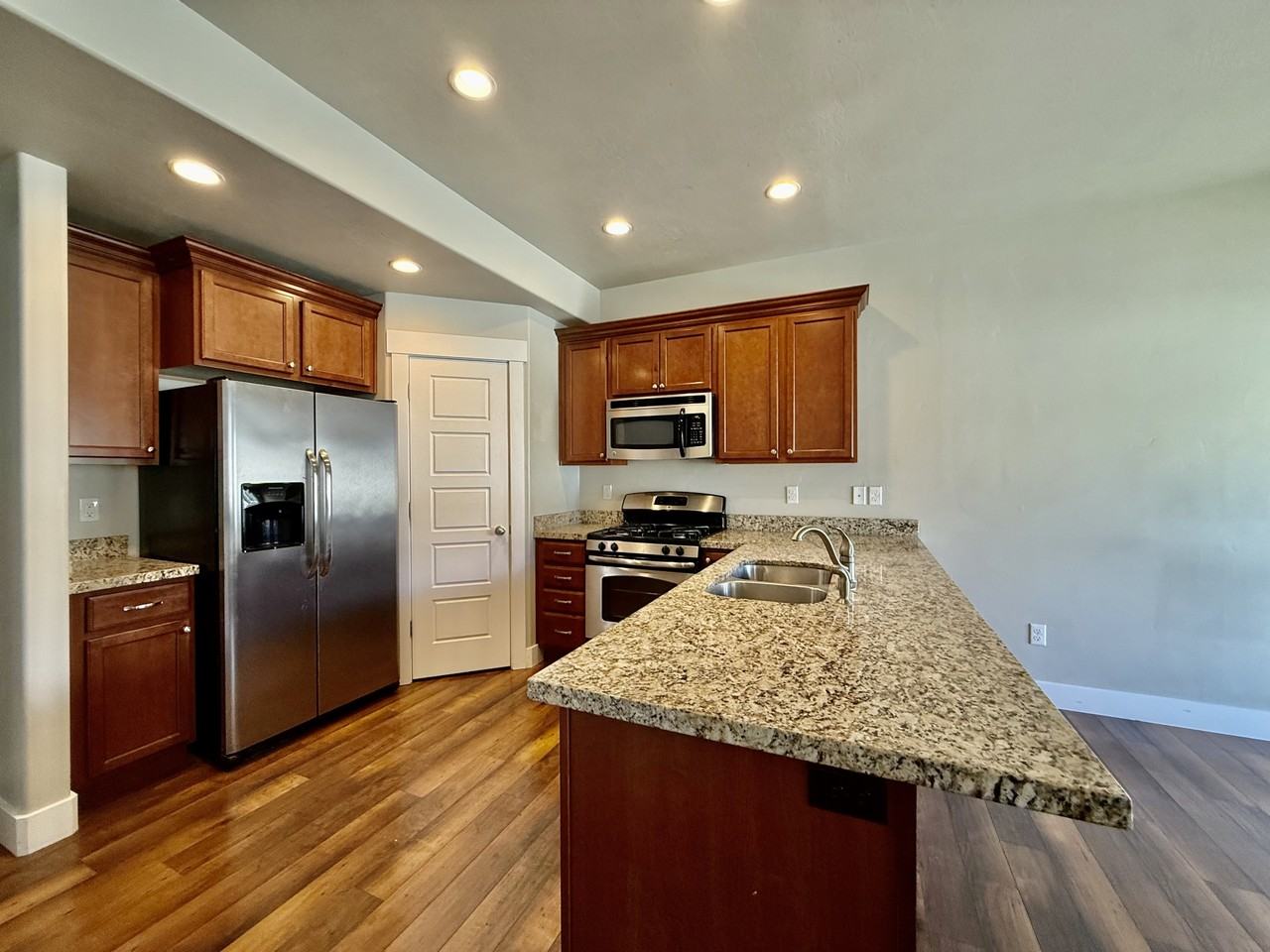 6928 S Village River Ln #1 - Photo 6 of 35