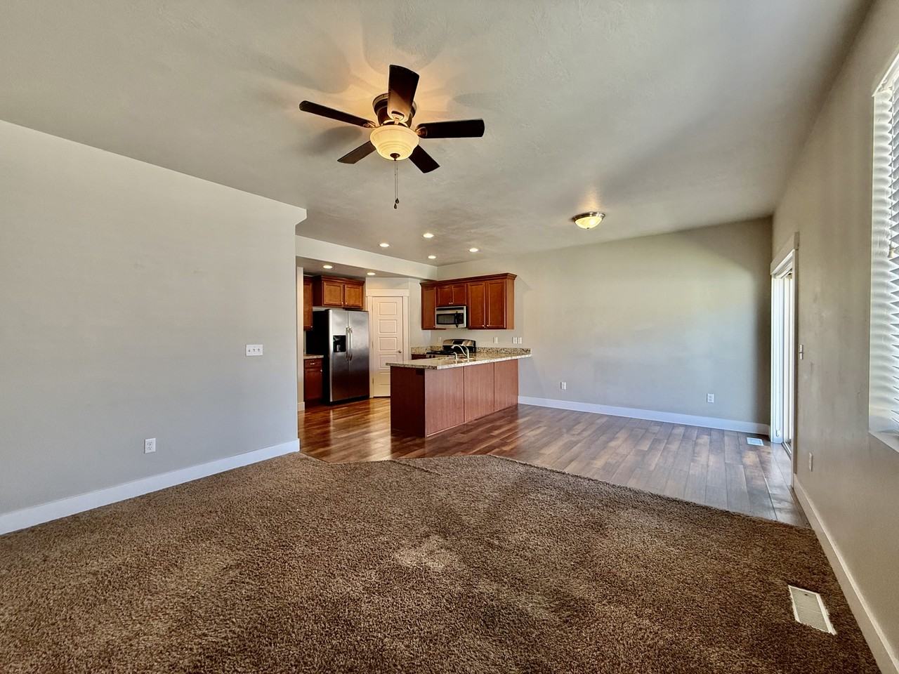6928 S Village River Ln #1 - Photo 7 of 35