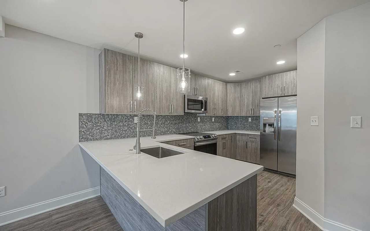 1702 N Gratz St #2 - Photo 4 of 12