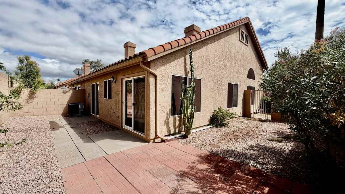 13430 N 92nd Way - Photo 7 of 30