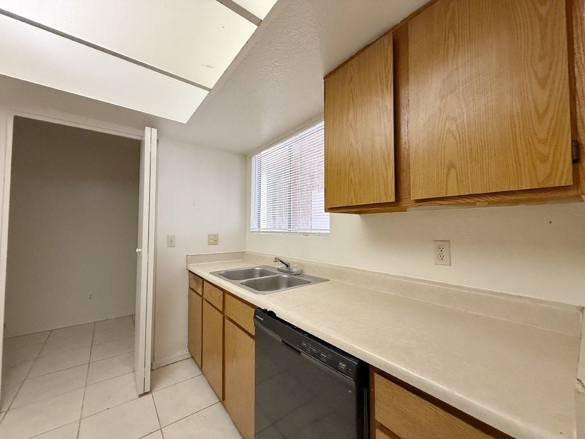 6901 W Devonshire Ave #1266 - Photo 7 of 27