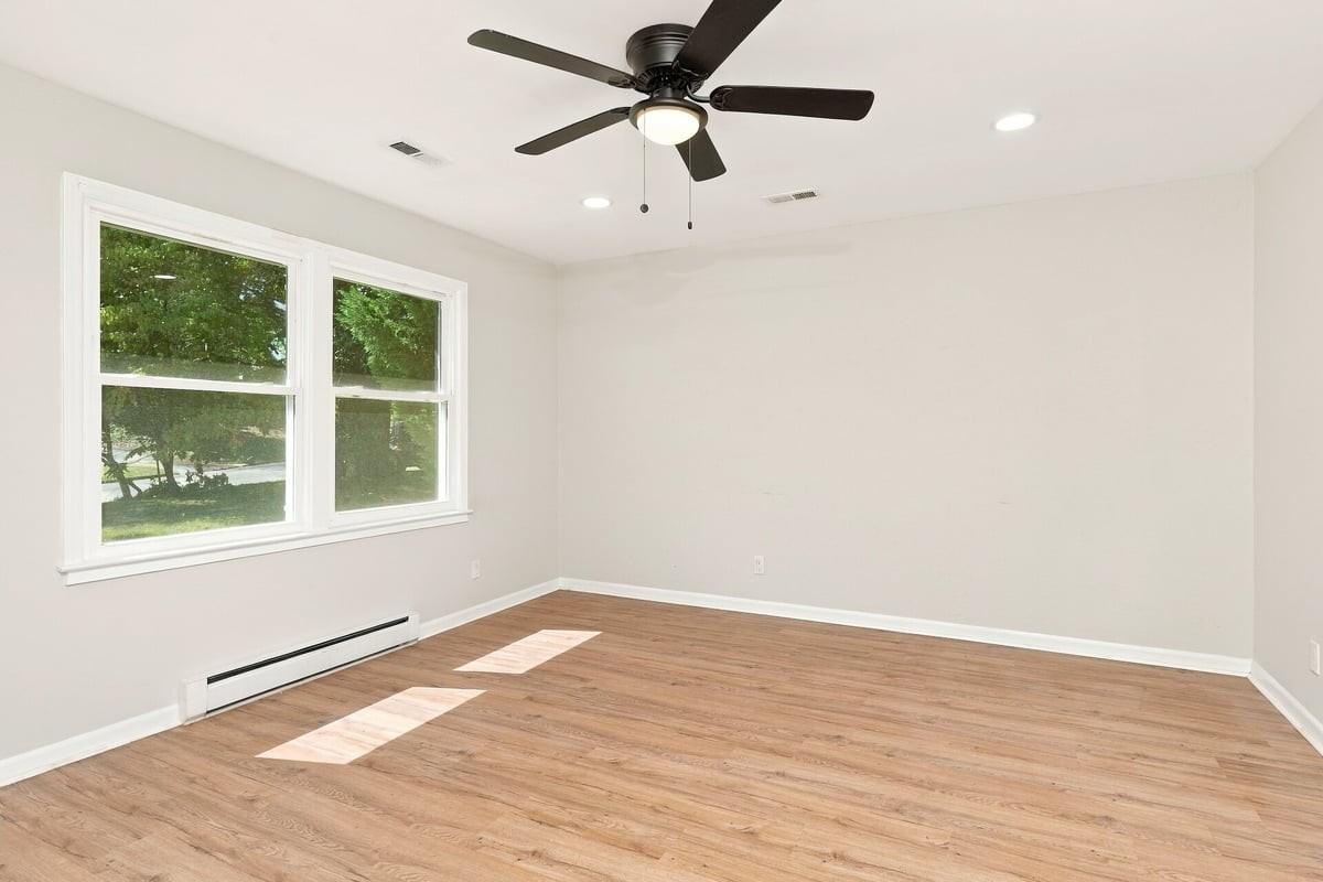 4208 Bramlet Pl - Photo 4 of 16