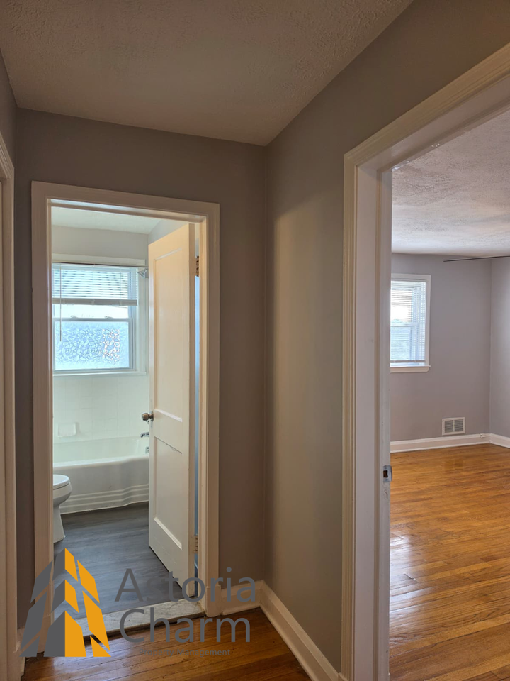 1609 Northbourne Rd - Photo 5 of 50