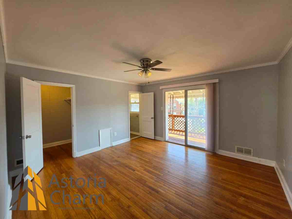1609 Northbourne Rd - Photo 6 of 50